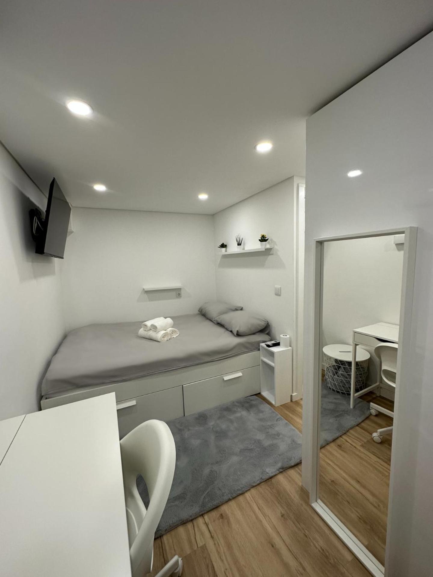 Estudio Novo - Fantastico T0 Porto Buitenkant foto