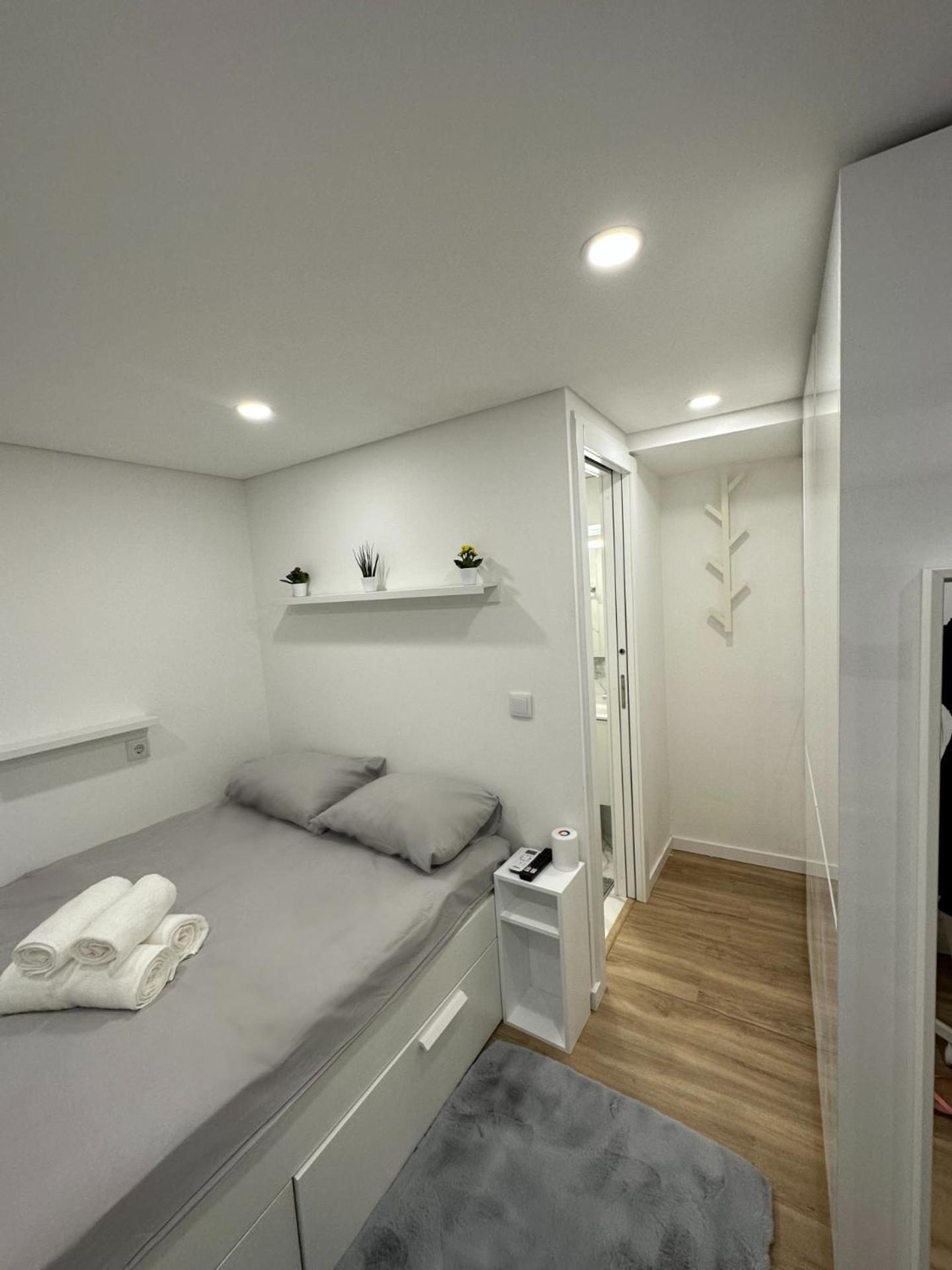 Estudio Novo - Fantastico T0 Porto Buitenkant foto
